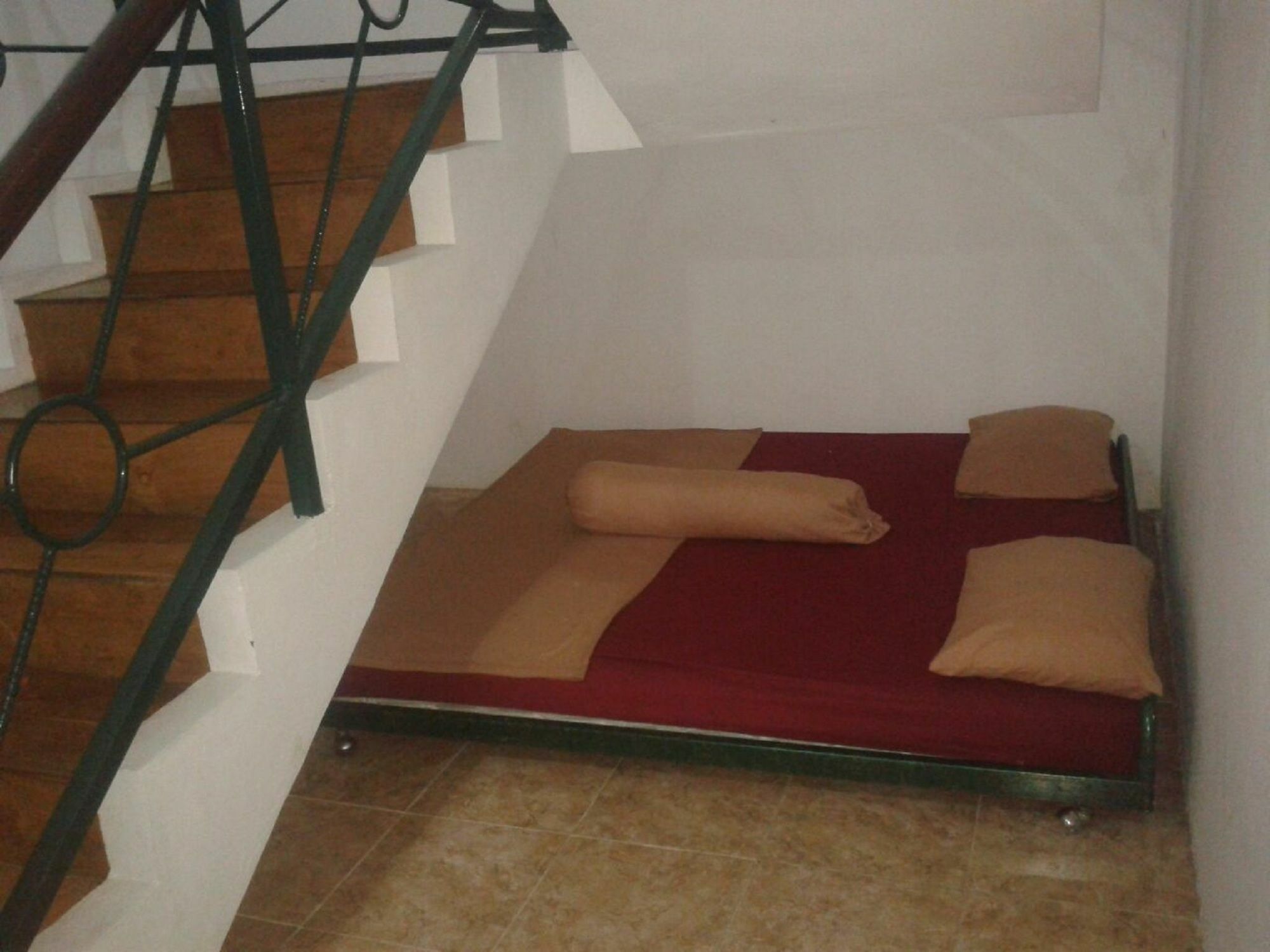 Villa Bukit Danau Cipanas  Luaran gambar
