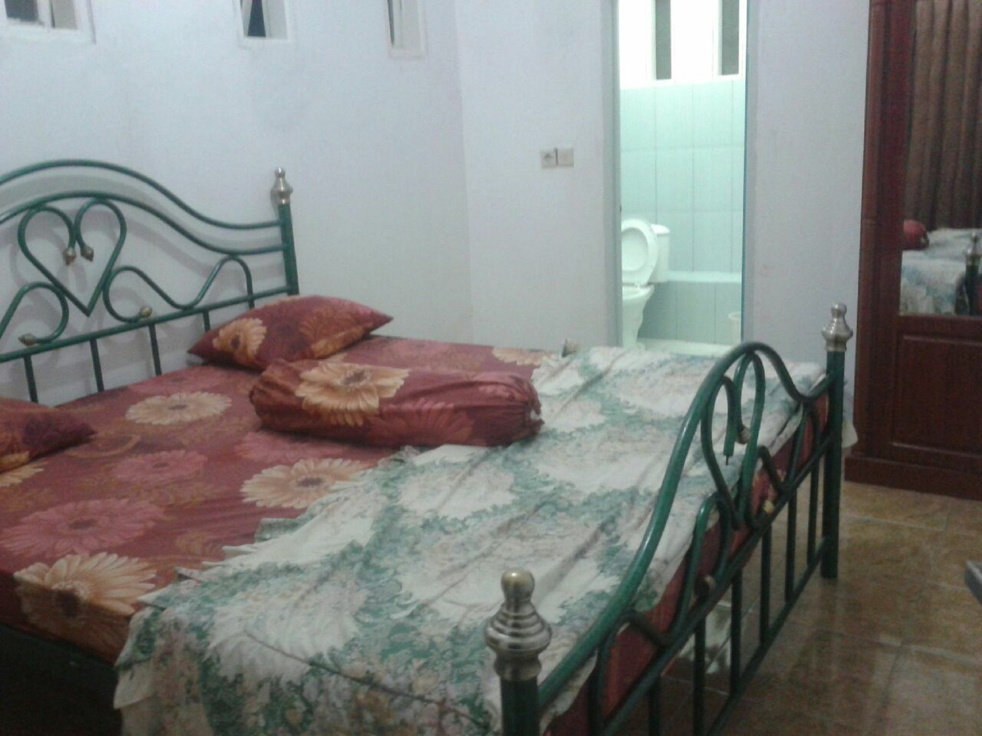 Villa Bukit Danau Cipanas  Luaran gambar