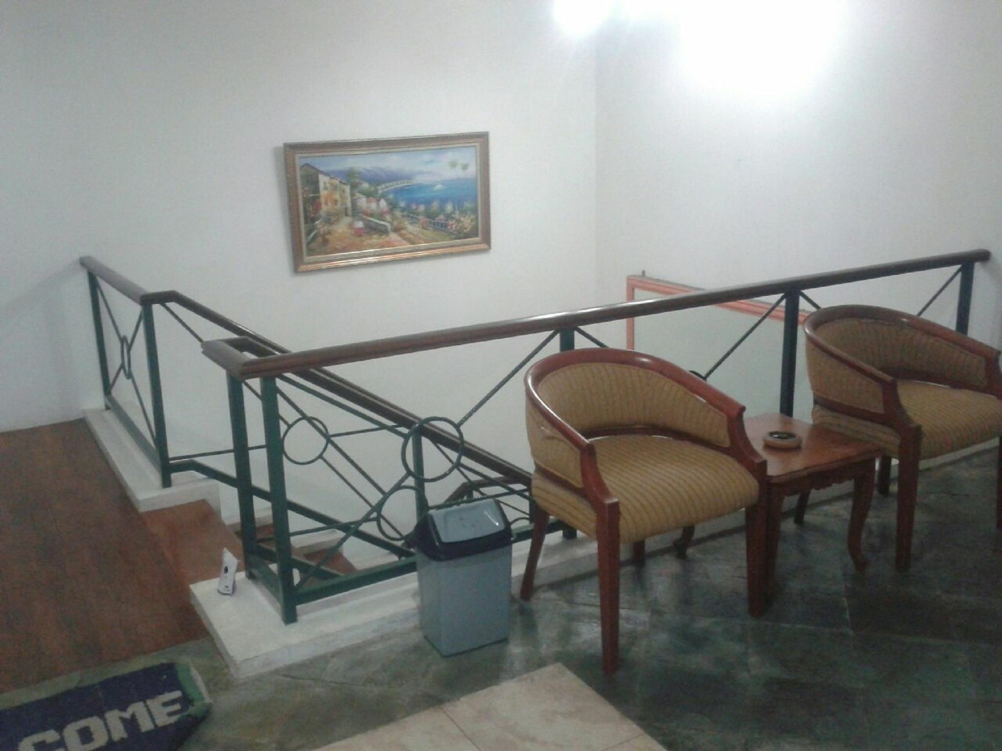 Villa Bukit Danau Cipanas  Luaran gambar