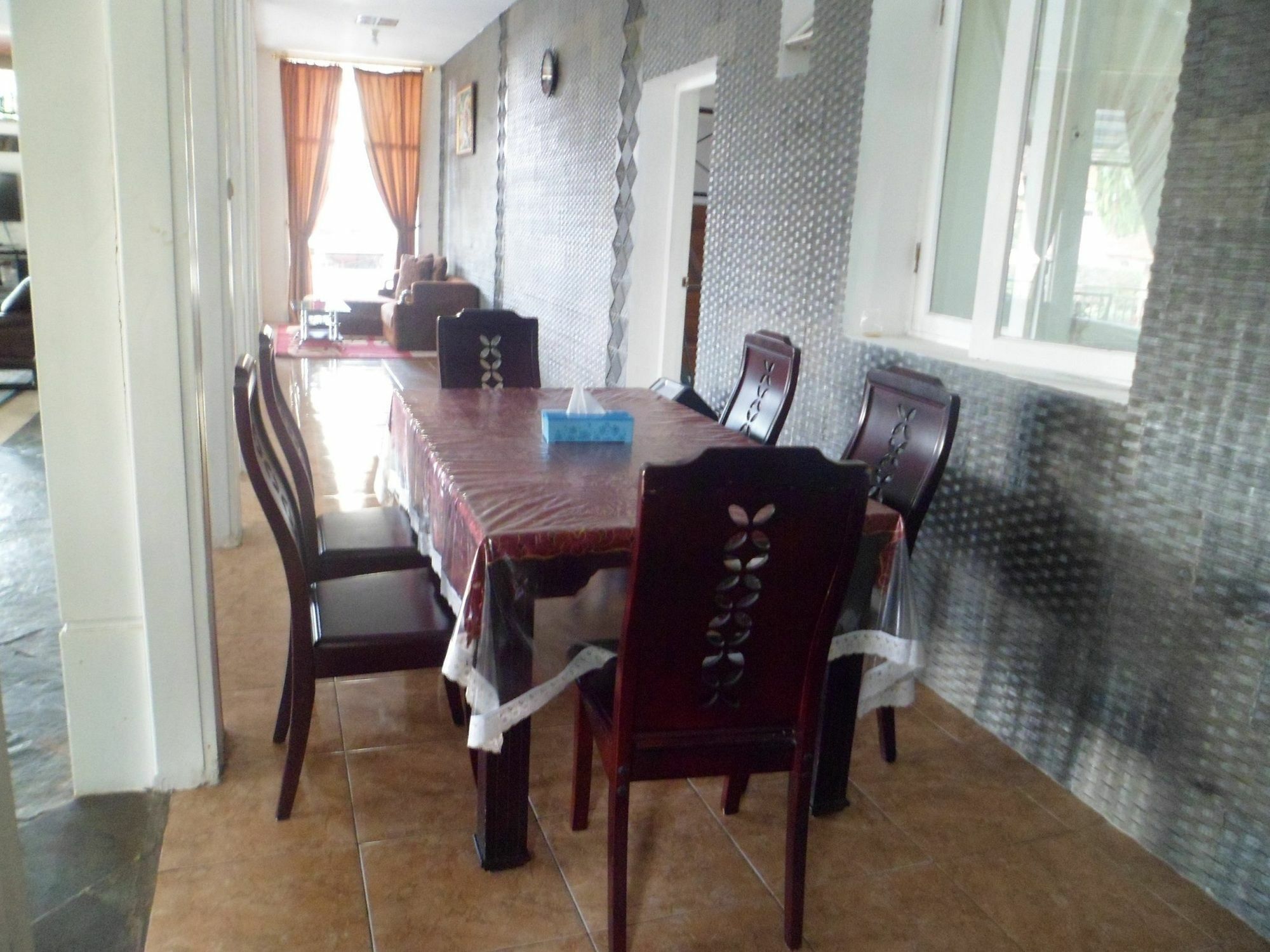 Villa Bukit Danau Cipanas  Luaran gambar